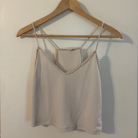 LA Hearts Crop Tank - Picture 3 of 4